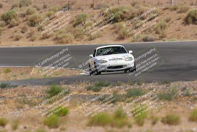 media/Jun-01-2025-CalClub SCCA (Sun) [[eae223c5dd]]/Group 5/Qualifying/